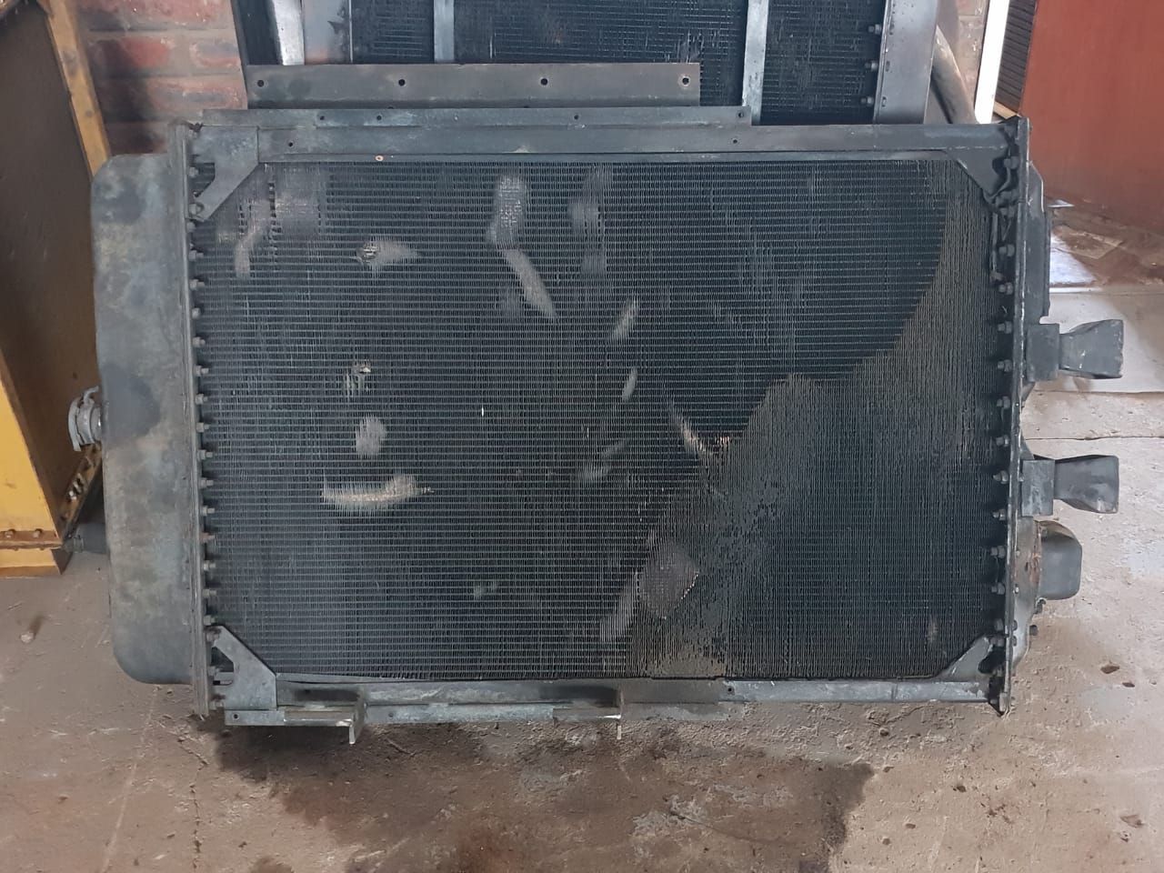 1-14 Bell B25A Radiator - Image 1