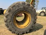 Goodyear/Henan Tyre with Rim 35/65R33 - Image 4