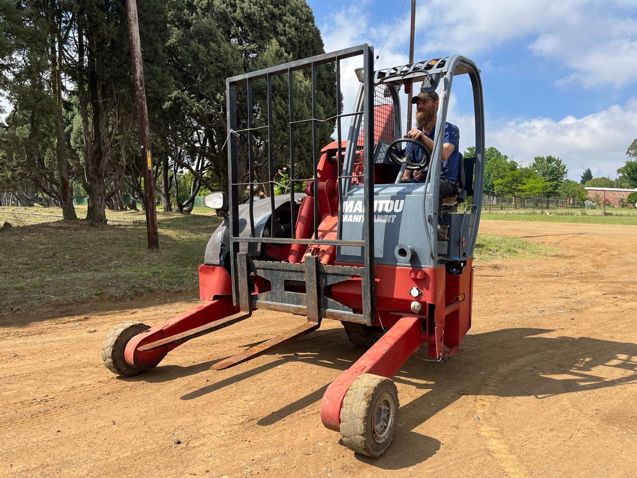 2691a-1 2013 Manitou Truck Mounted Forklift 2.5 Ton - Image 1