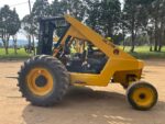 BOND Rough Terrain Forklift 3 Ton - Image 8