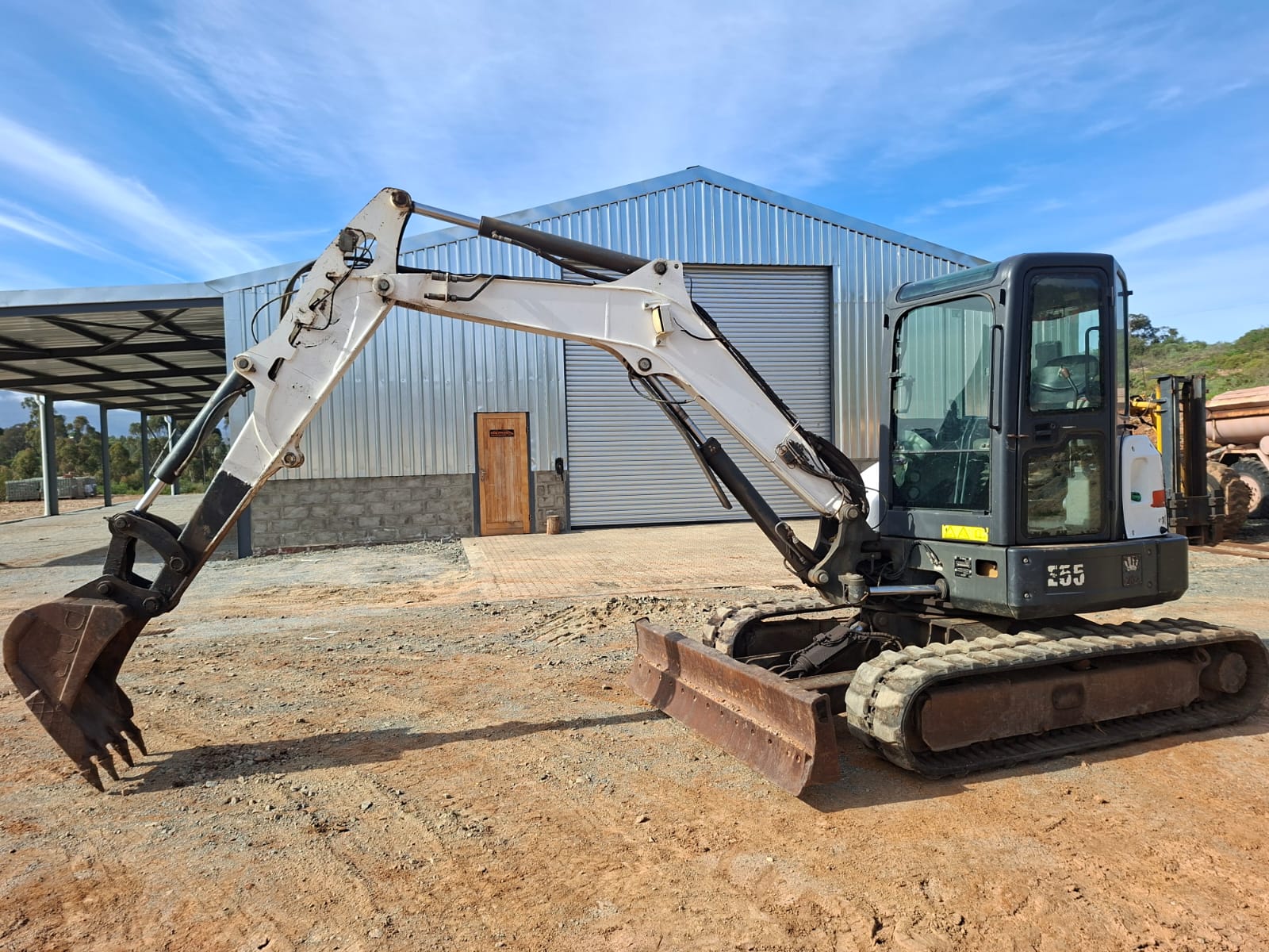 3706e Bobcat E55 Mini Excavator 5.5 Ton - Image 1