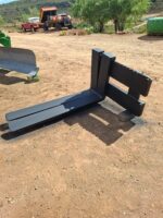 Forklift Carriage With Forks